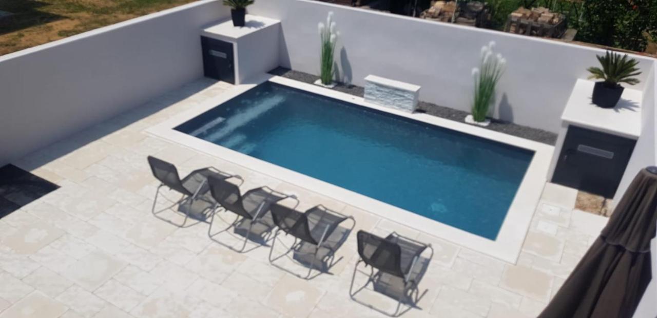 Villa Maris Nin Exterior foto